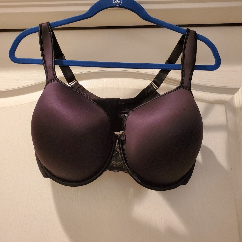 FOUR Torrid Curve Underwire Bras 40DDD